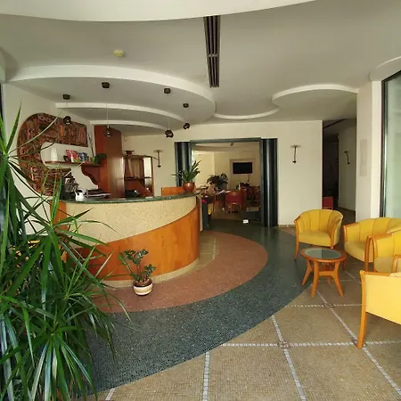 La Perla 3* Roseto Degli Abruzzi