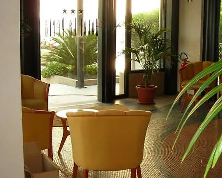 Otel La Perla Roseto Degli Abruzzi