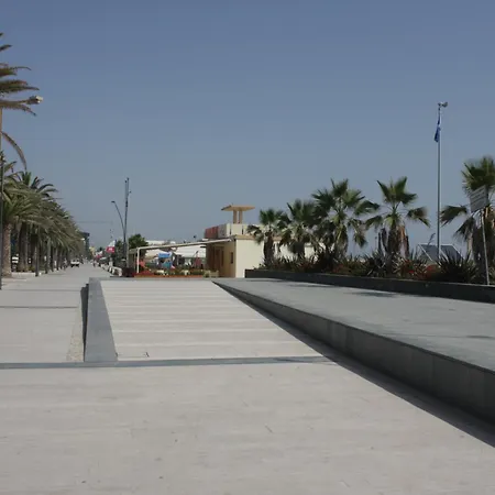 Ξενοδοχείο La Perla 3*