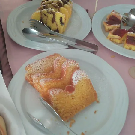 فندق La Perla 3*