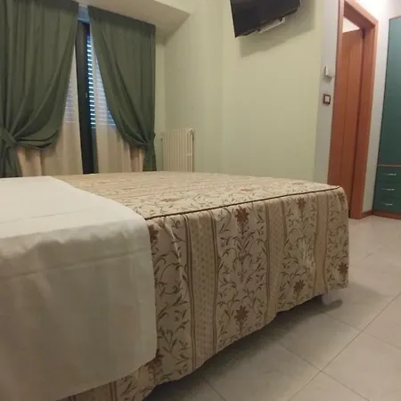 Ξενοδοχείο La Perla 3*